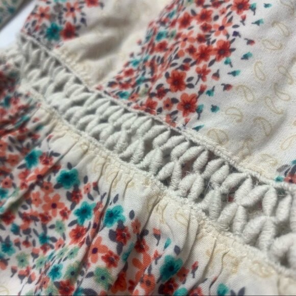 • Entro Floral Boho Crochet Bell Sleeve Blouse N48 - Picture 5 of 11